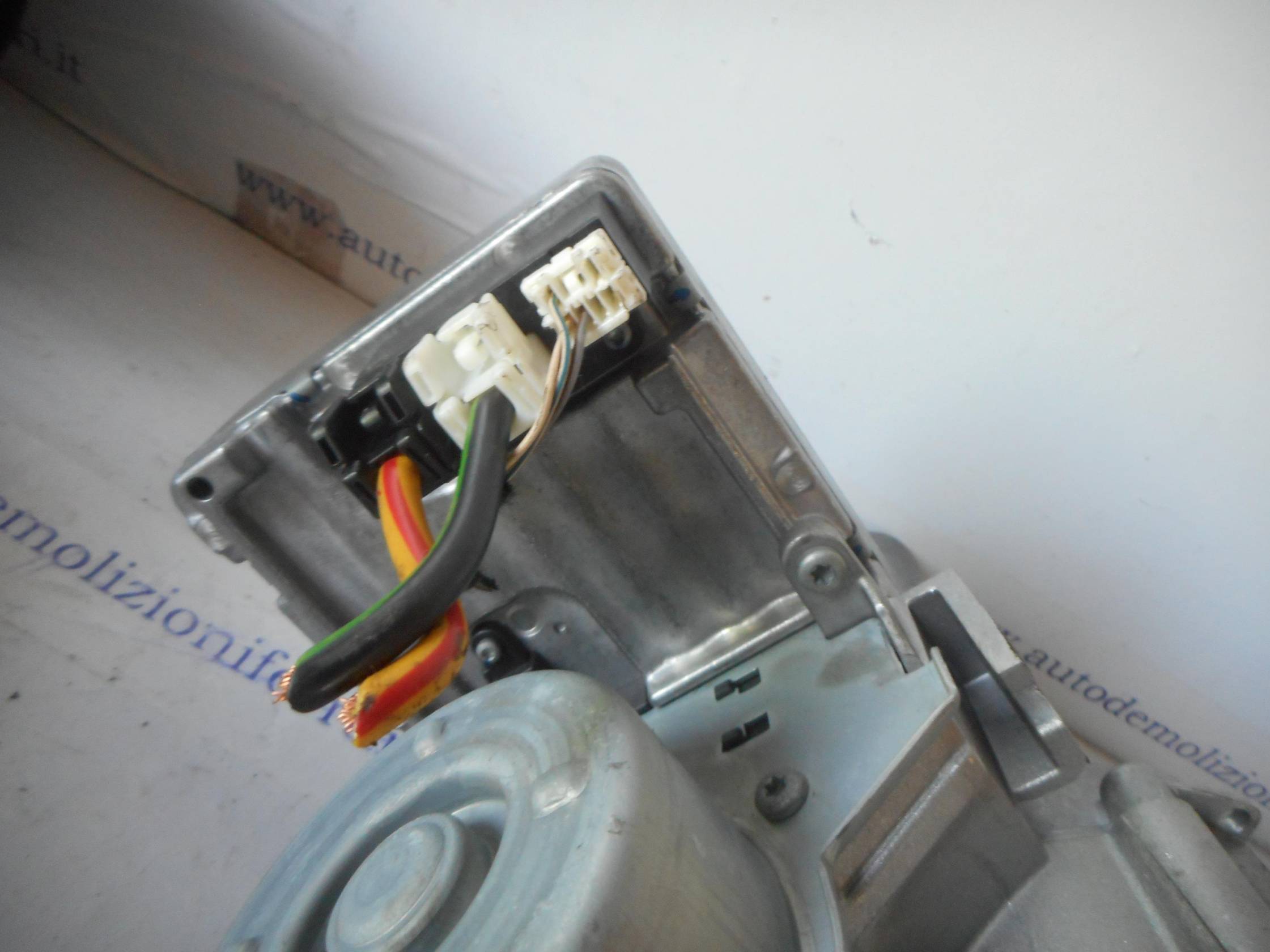 Servosterzo elettronico